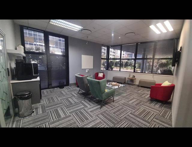 BUSINESS PROPERTY TO RENT IN MENLYN